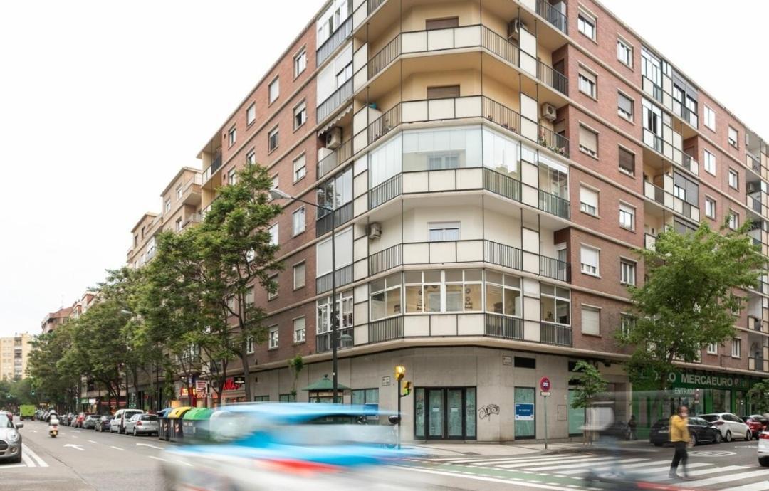 Urban Vedruna Zaragoza Bagian luar foto